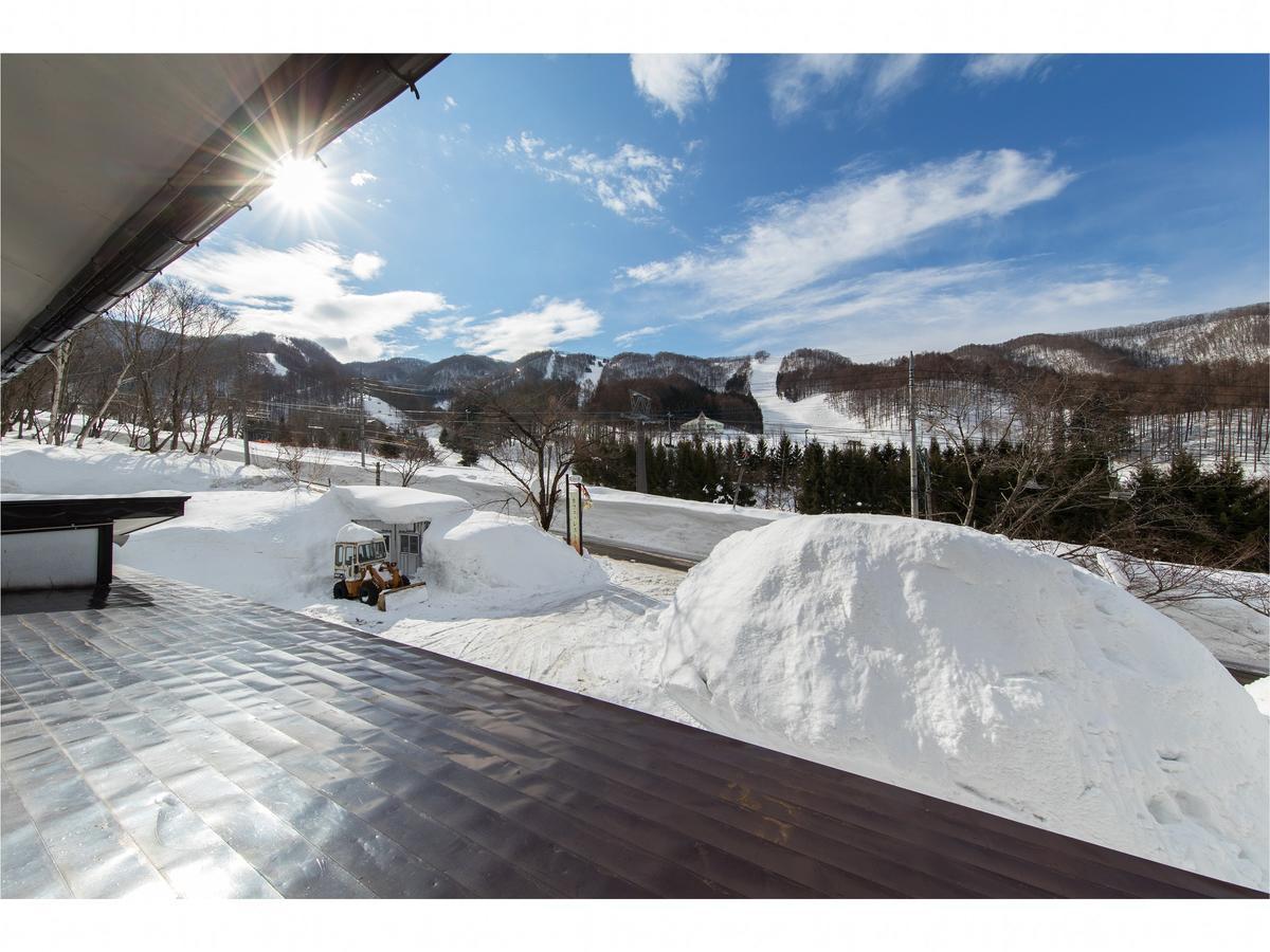 Lodge Uenohara Yamanoie Minakami Extérieur photo