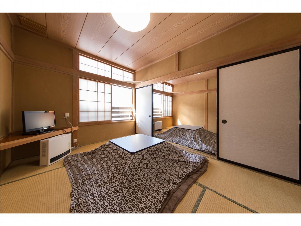 Lodge Uenohara Yamanoie Minakami Extérieur photo