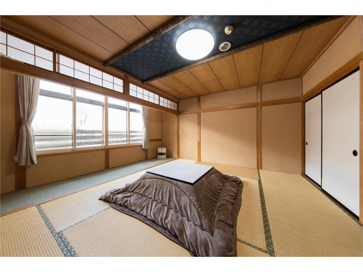 Lodge Uenohara Yamanoie Minakami Extérieur photo